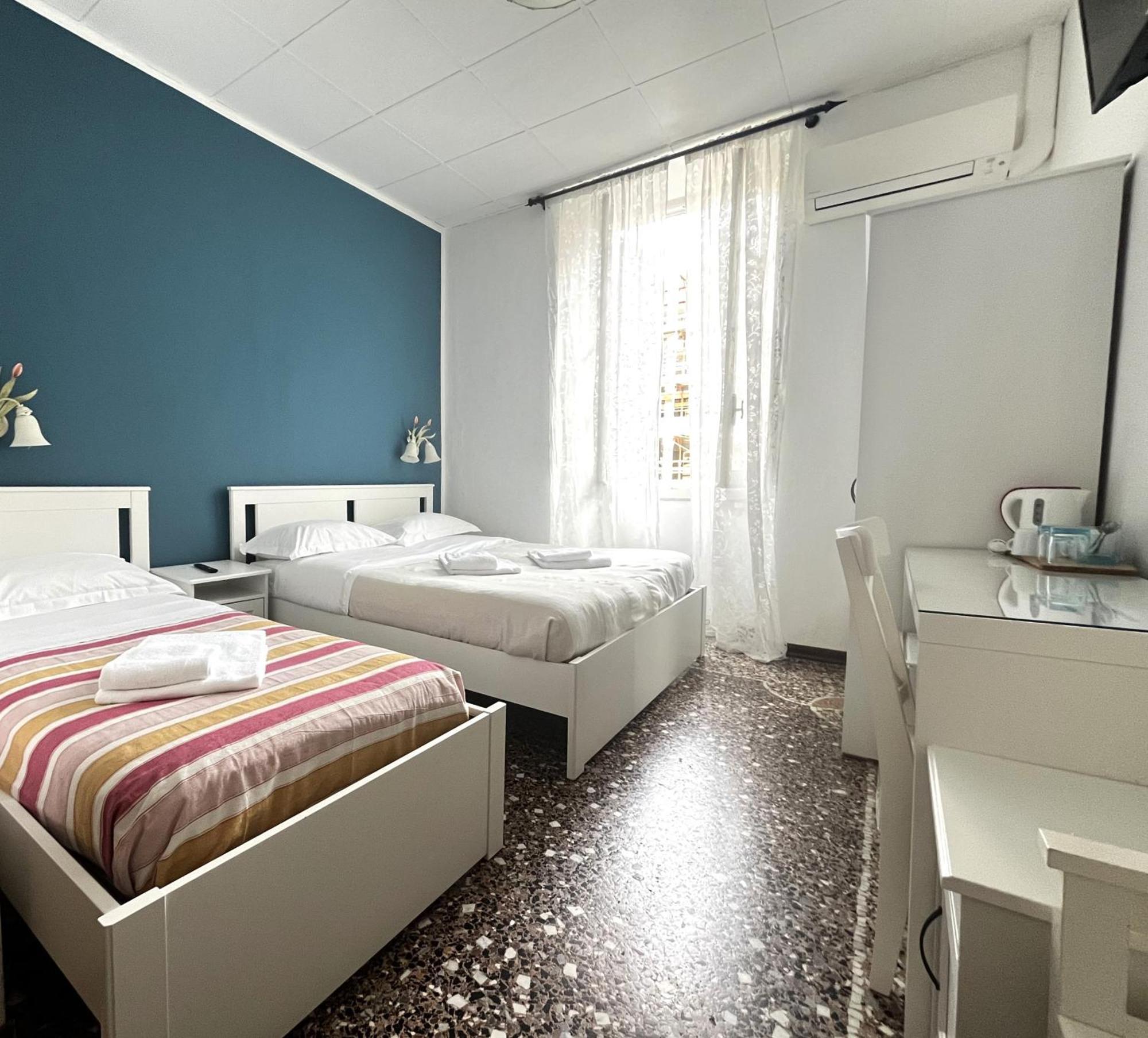 Hotel Baia Di Леванто Экстерьер фото