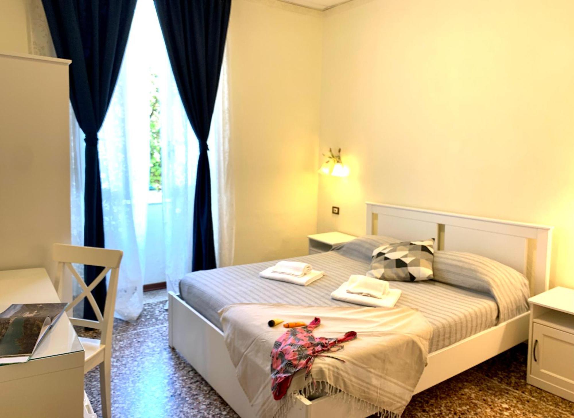 Hotel Baia Di Леванто Экстерьер фото