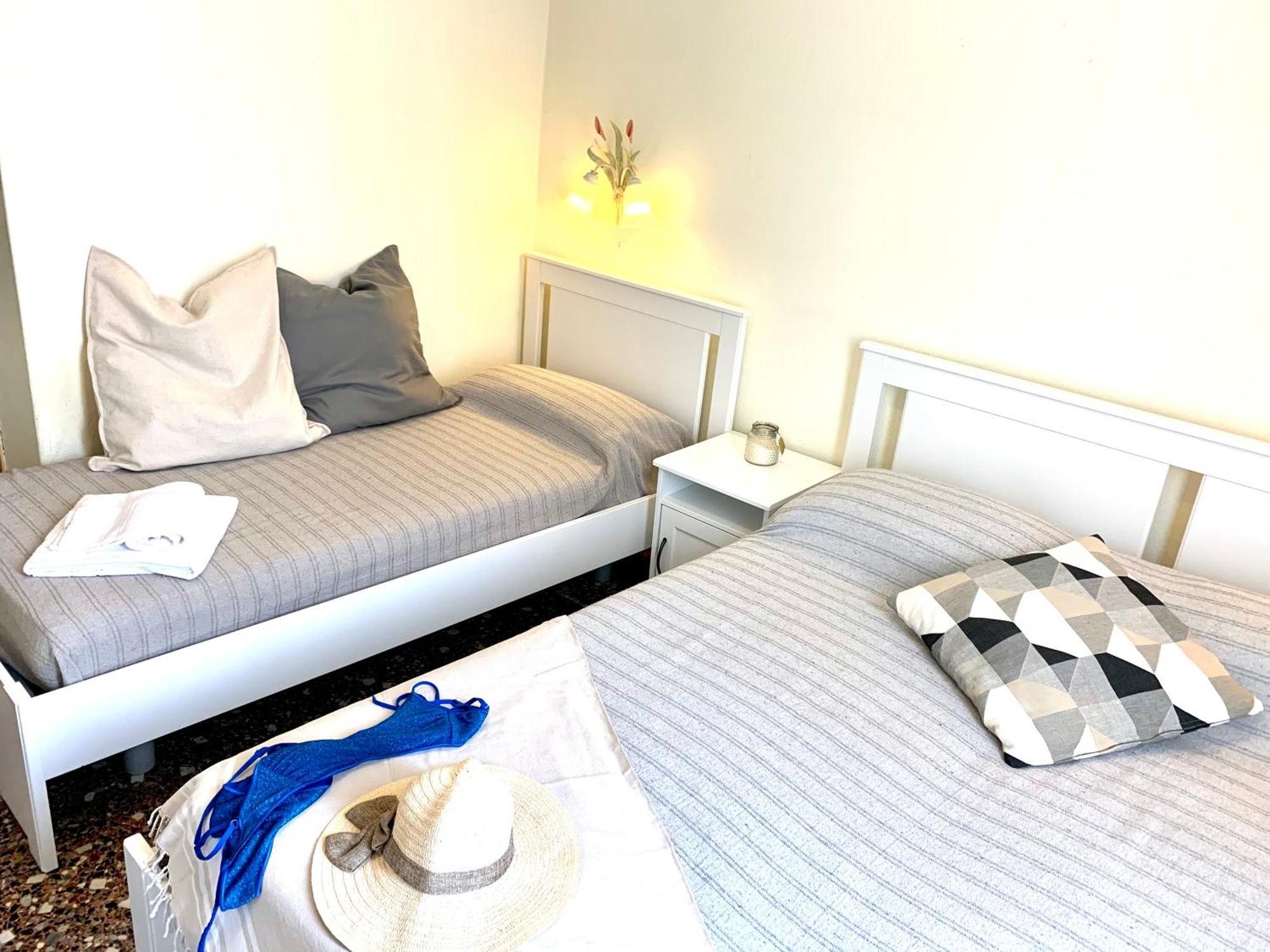 Hotel Baia Di Леванто Экстерьер фото